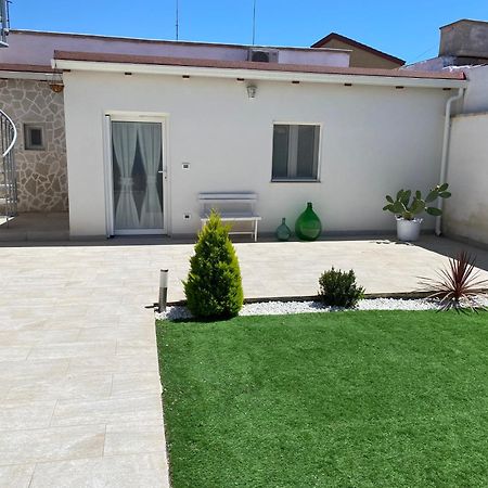 Brezza Marina Apartment Таранто Екстериор снимка